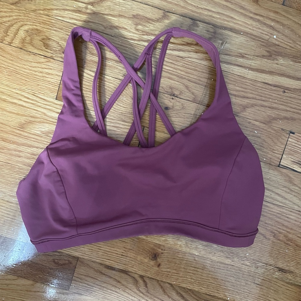 Lululemon Free to Be Serene Bra